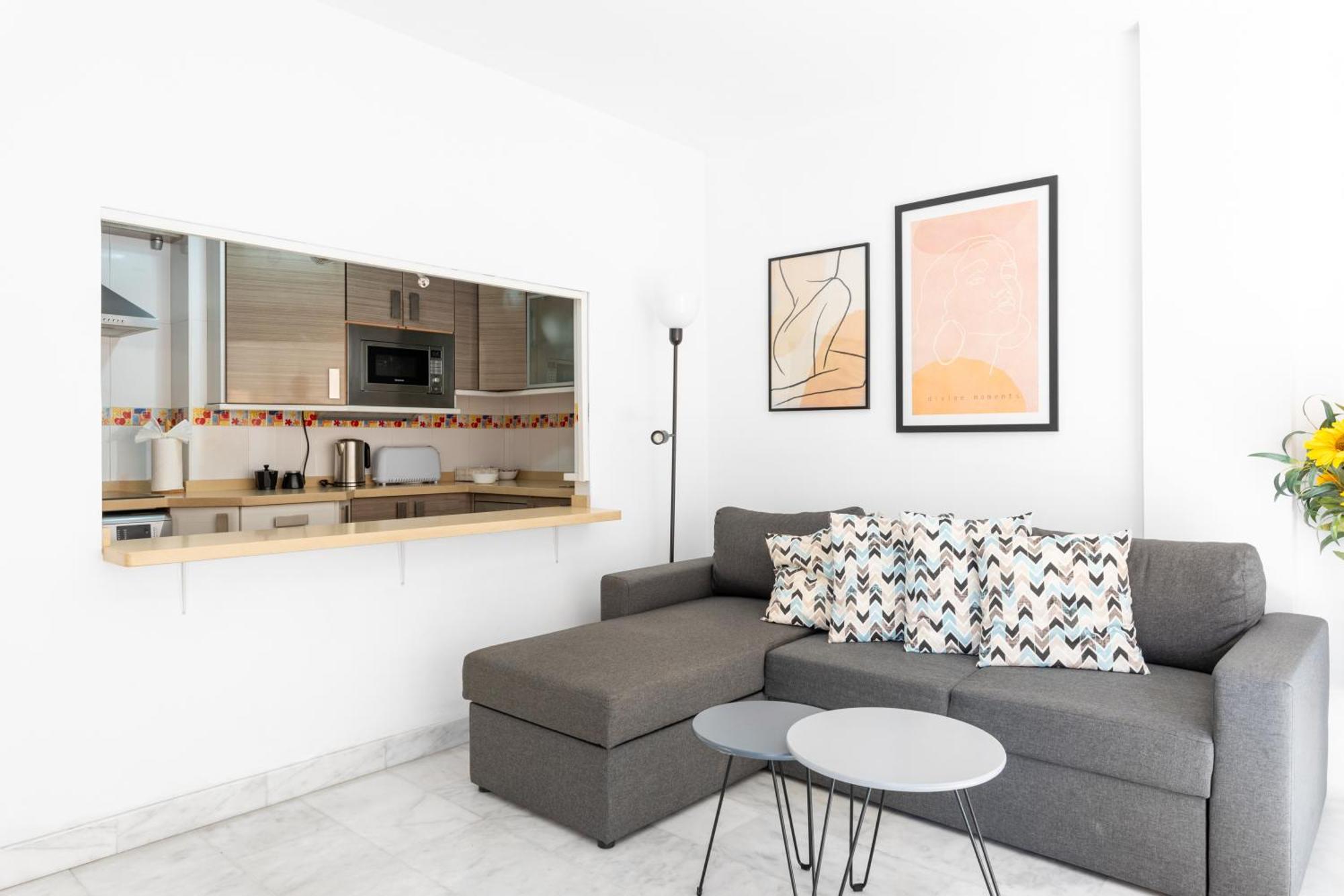 Wintowinrentals Quiet Apartment, Good Location, Free Parking 马拉加 外观 照片